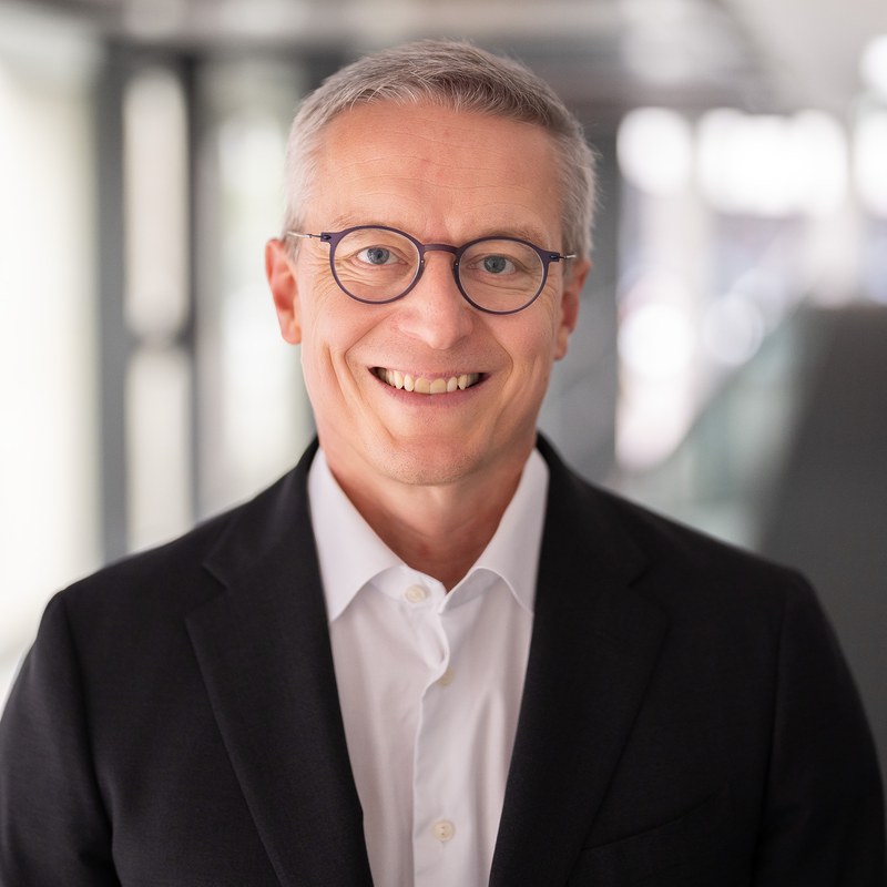 Dr. Karsten Wildberger