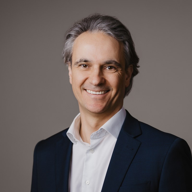 Dr. Robert Paffen